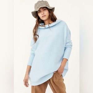 FREE PEOPLE Ottoman Slouchy Tunic in Dream Blue in Sz Small